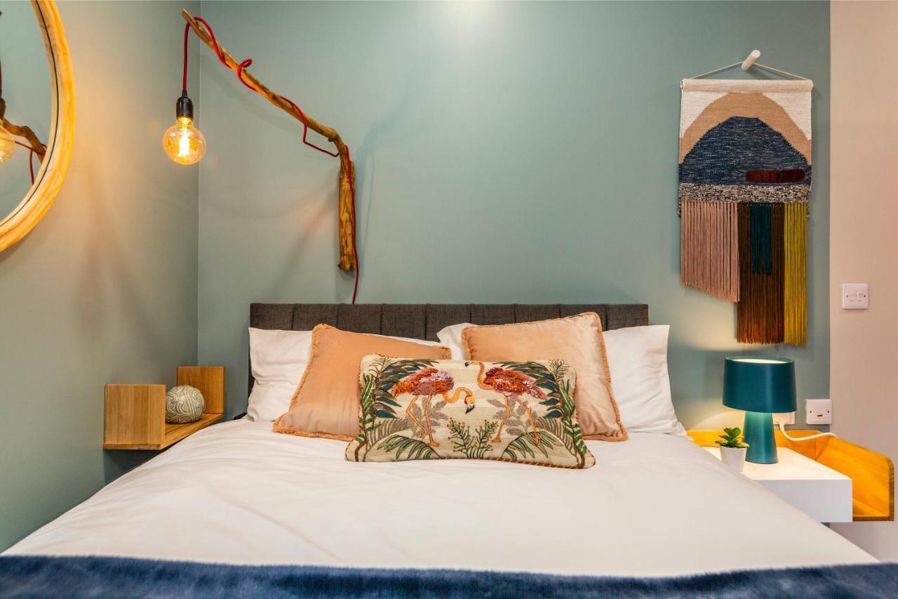 Romantic Getaway Studio Pods Close To City Centre With Free Wifi Derby Exterior foto